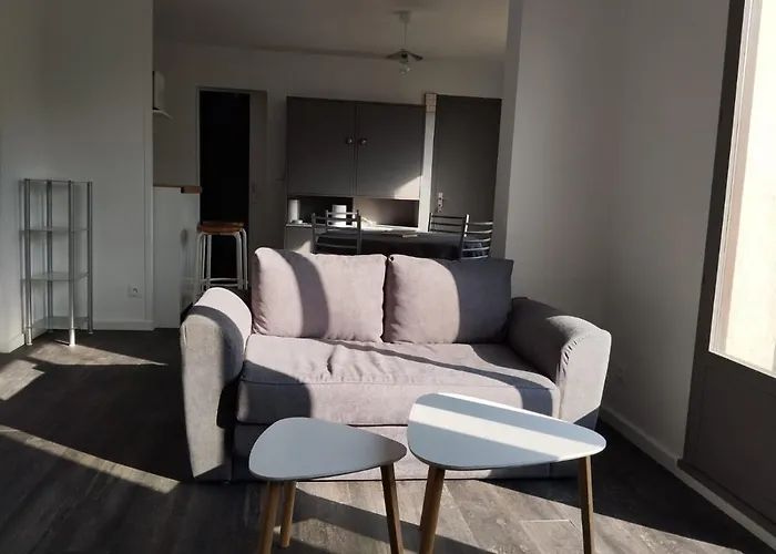 A 2 Mn A Pied De La * Merville-Franceville-Plage