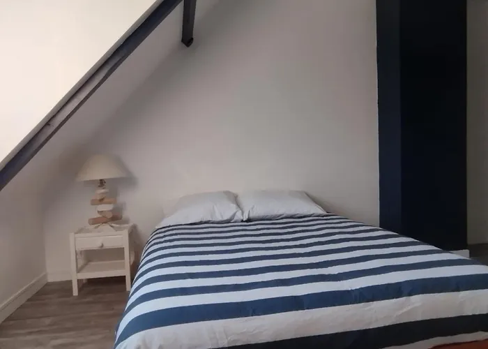 A 2 Mn A Pied De La * メルヴィル・フランスヴィル・プラージュ